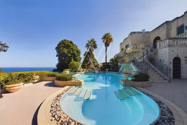 Impressive Villa with Breathtaking Outdoor Space in Madliena