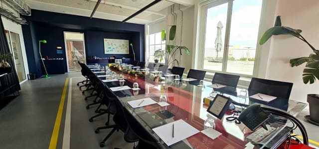 Office Centre For Rent